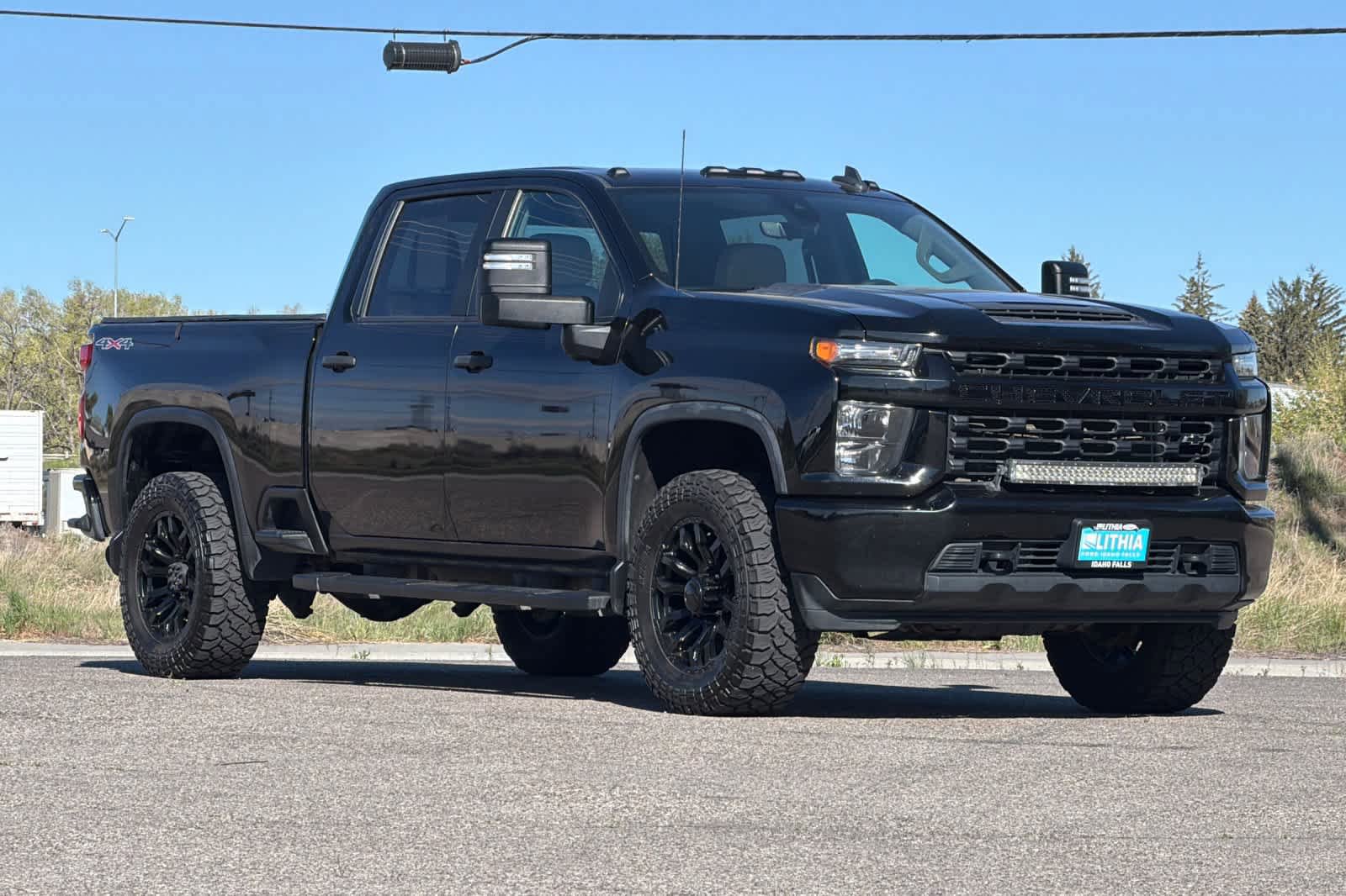 Used 2020 Chevrolet Silverado 2500 Custom w/ Custom Value Package AWD/4WD image 9