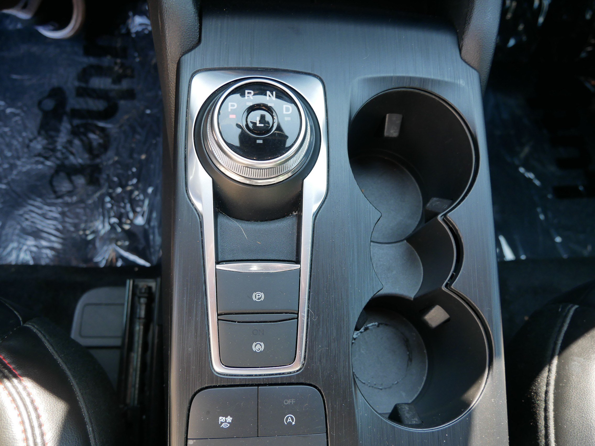 Certified 2024 Ford Escape ST-Line AWD/4WD image 24