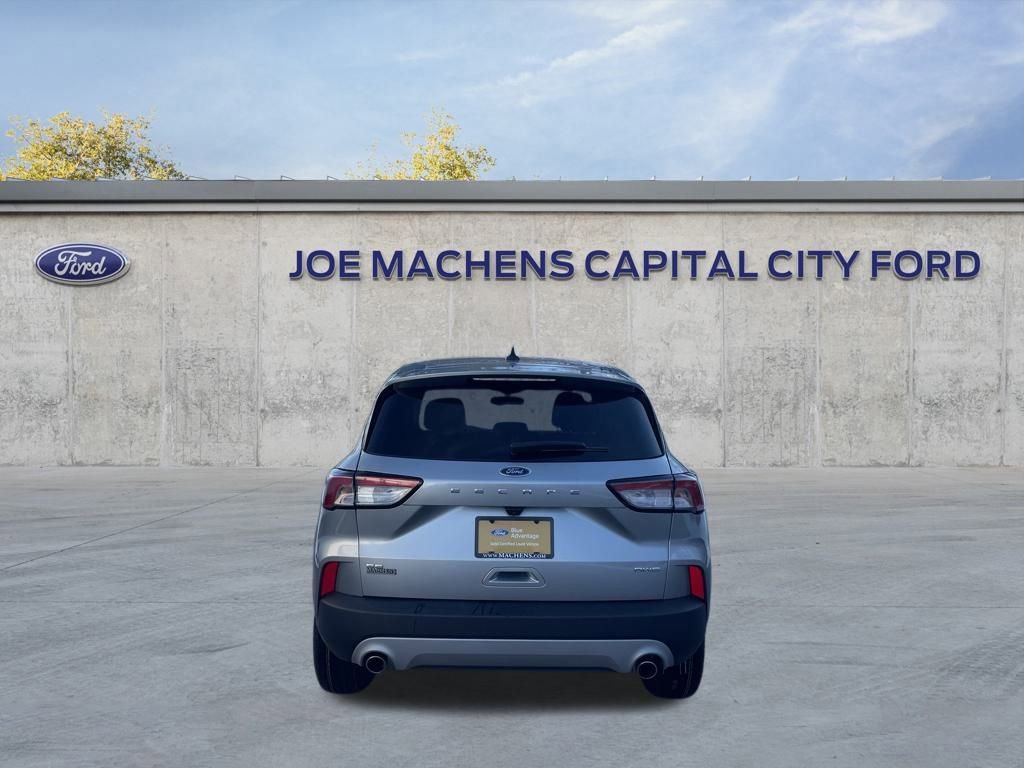 Certified 2022 Ford Escape SE w/ Cold Weather Package image 4