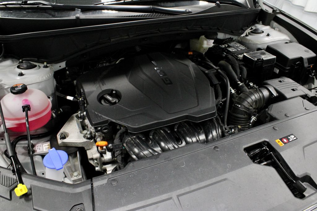 Used 2025 Hyundai Tucson SEL AWD/4WD image 16