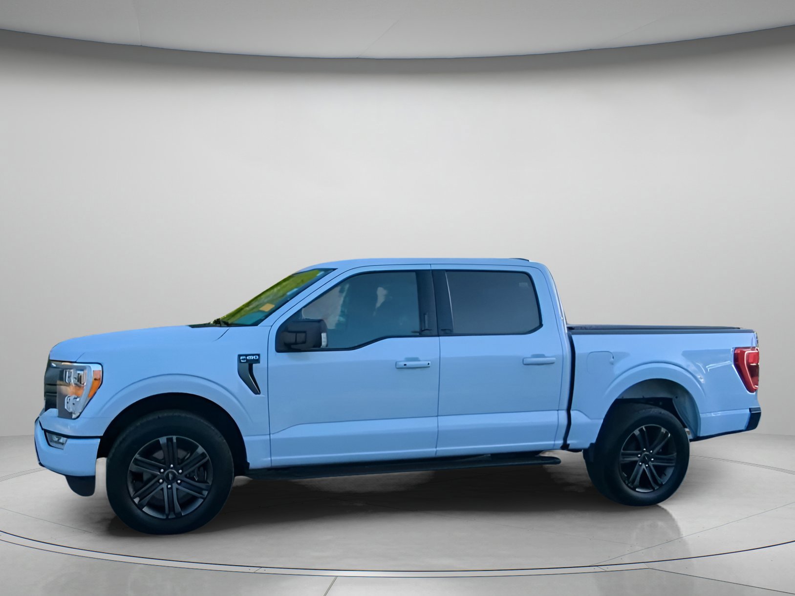 Certified 2022 Ford F150 XLT w/ Equipment Group 302A High image 7