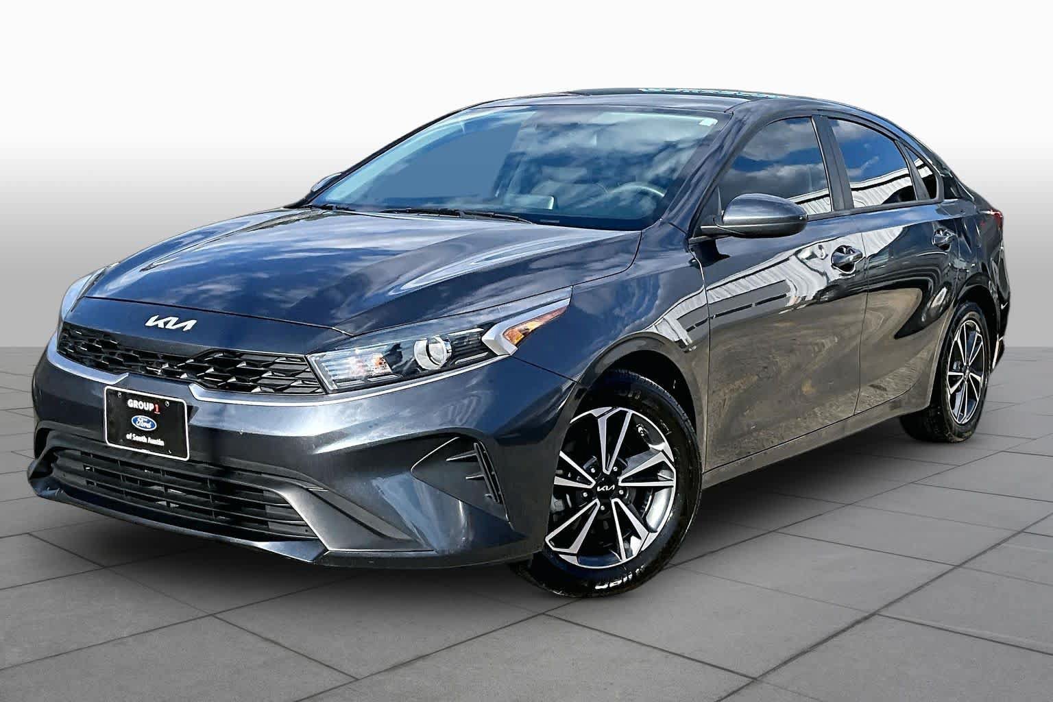 Used 2022 Kia Forte LXS FWD image 35
