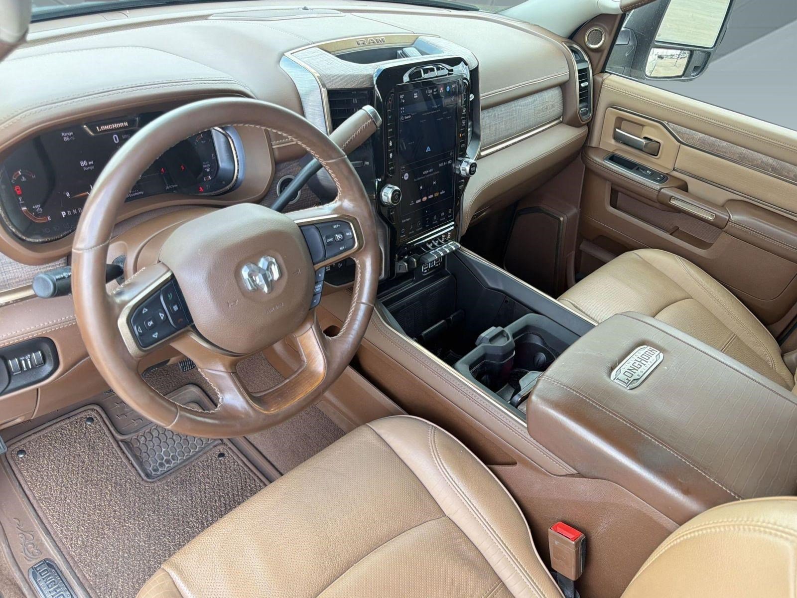 Used 2024 RAM 2500 Limited w/ Towing Technology Group AWD/4WD image 4