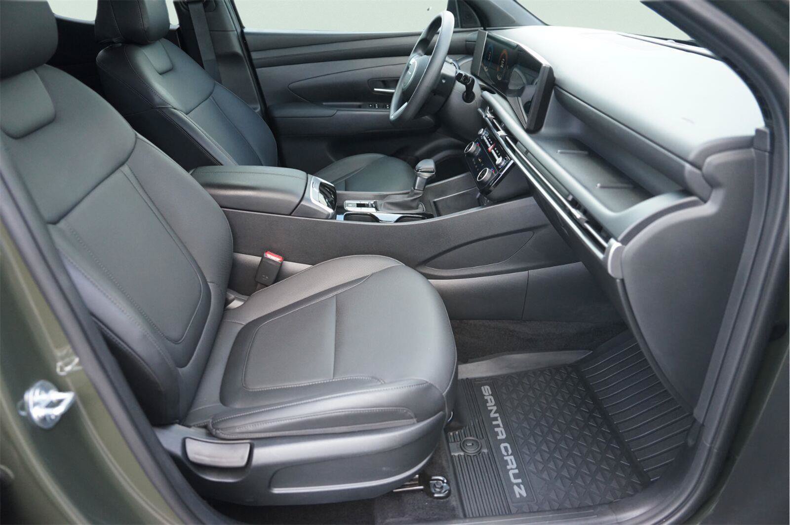 Used 2026 Hyundai Santa Cruz SEL FWD image 18