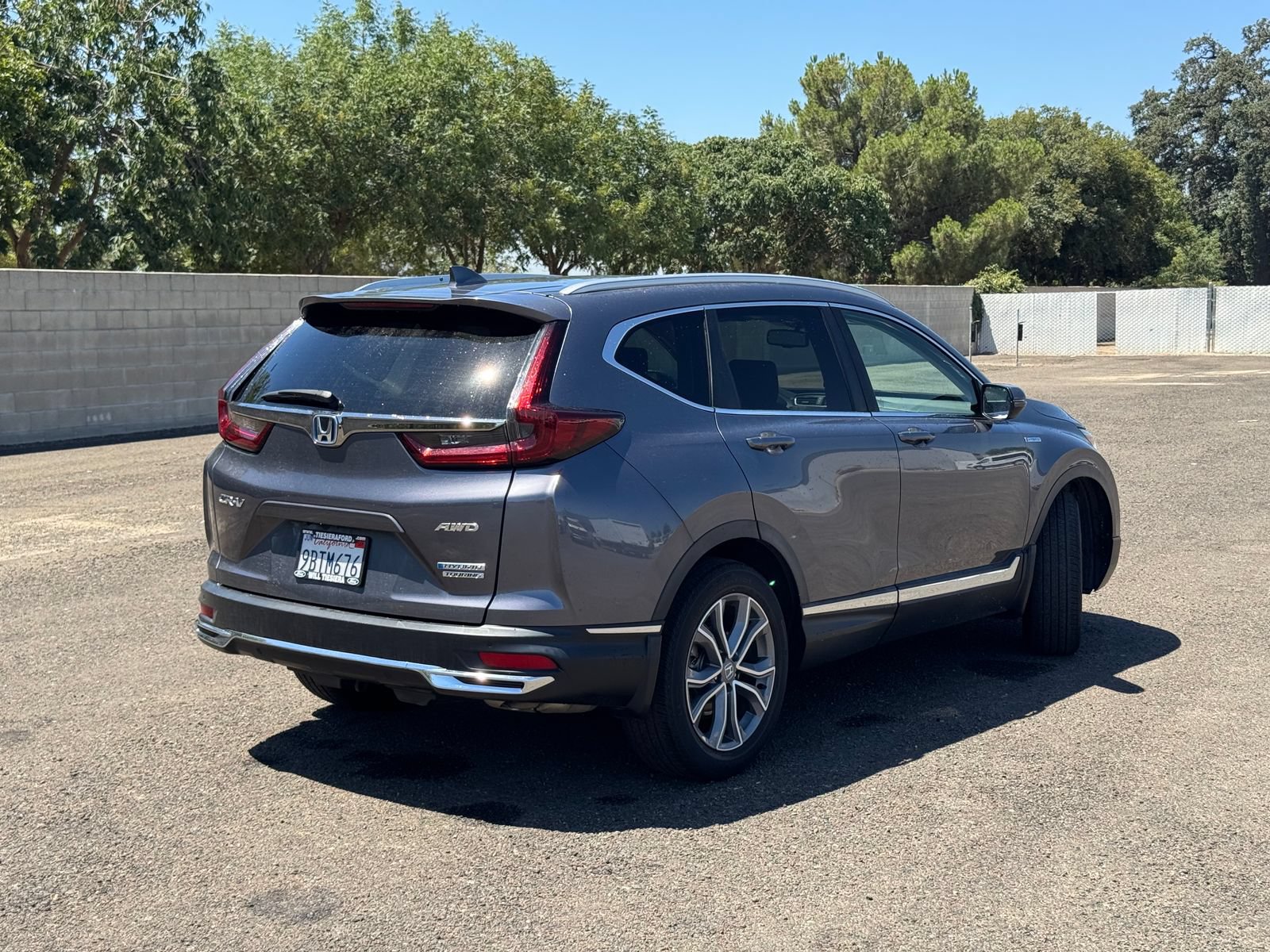 Used 2022 Honda CR-V Touring image 3