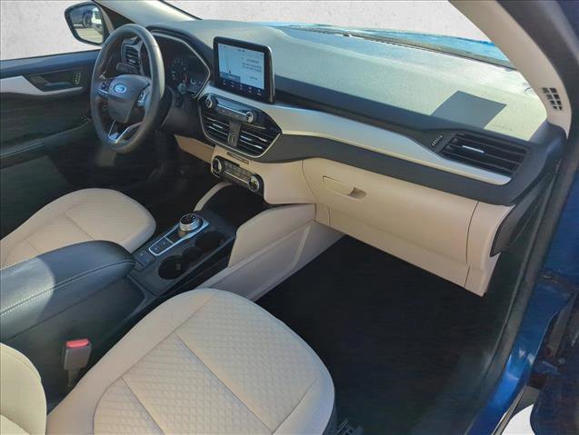 Certified 2022 Ford Escape SE w/ SE Sport Appearance Package FWD image 23