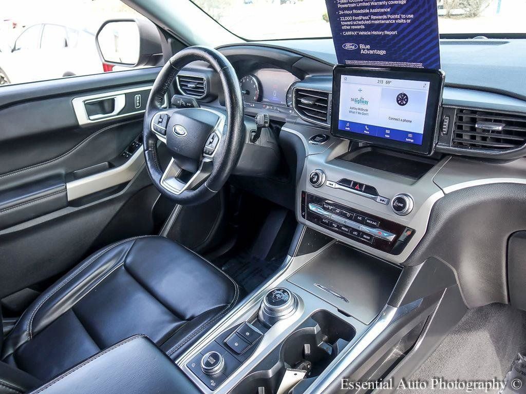 Certified 2022 Ford Explorer XLT w/ Equipment Group 202A image 26