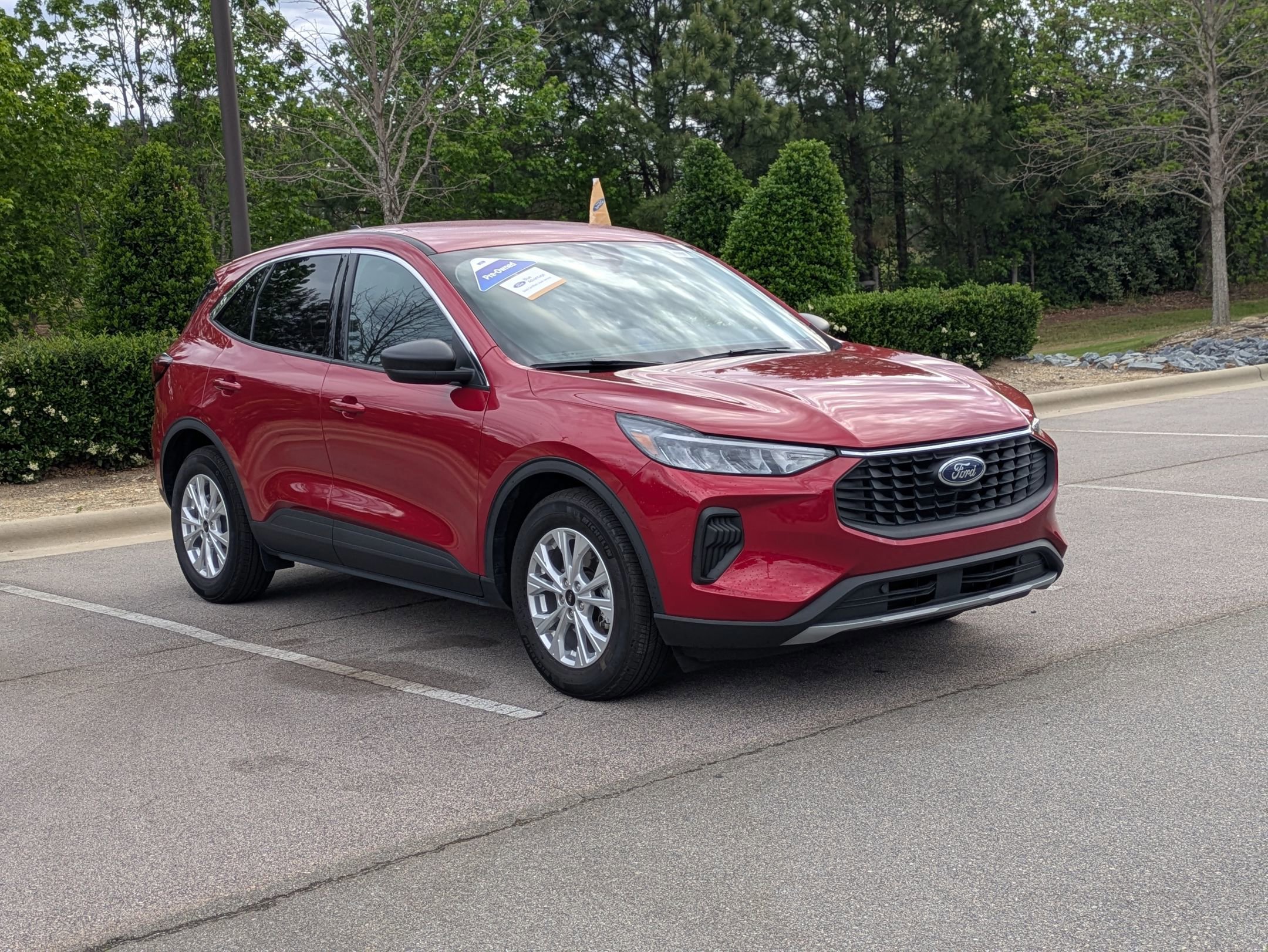 Certified 2023 Ford Escape Active w/ Cold Weather Package FWD image 9