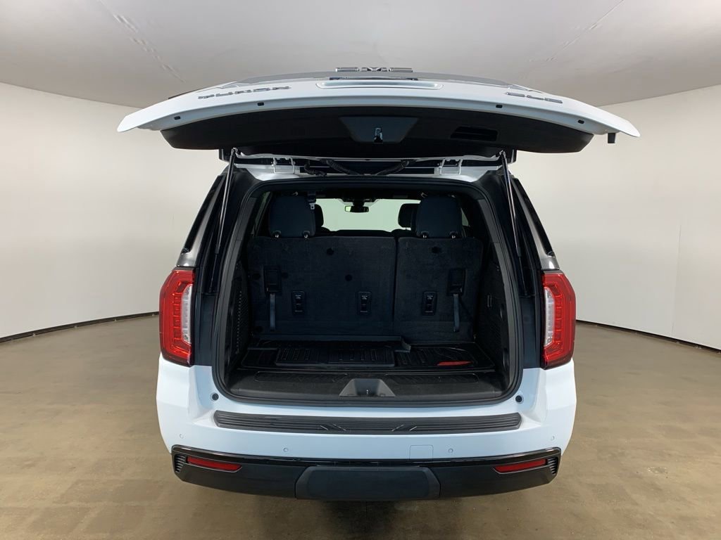 Used 2022 GMC Yukon SLE w/ Gmc Pro Safety Plus Package AWD/4WD image 14