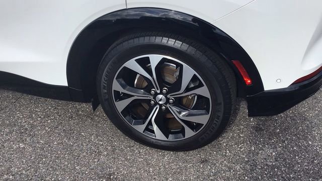 Certified 2021 Ford Mustang Mach-E Premium image 9