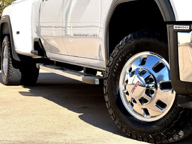 Used 2024 GMC Sierra 3500 SLT w/ SLT Premium Package AWD/4WD image 7