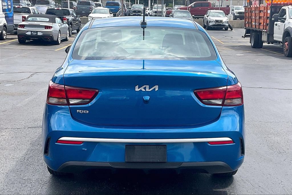 Used 2023 Kia Rio S FWD image 3