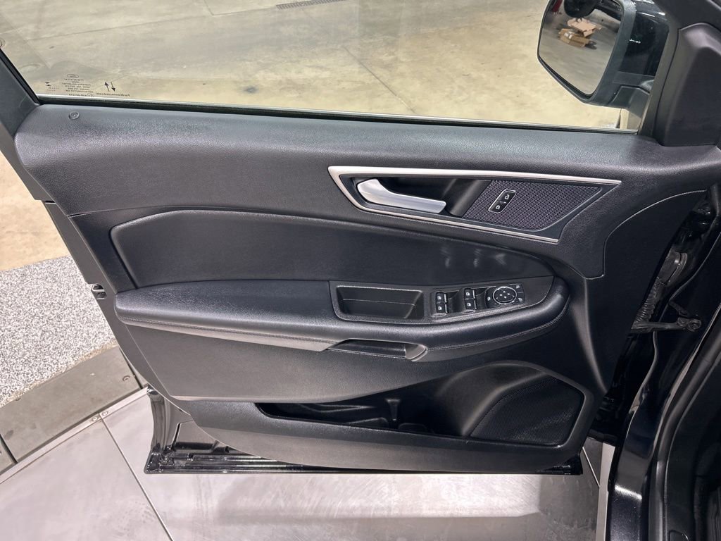 Certified 2024 Ford Edge SEL w/ Convenience Package AWD/4WD image 14