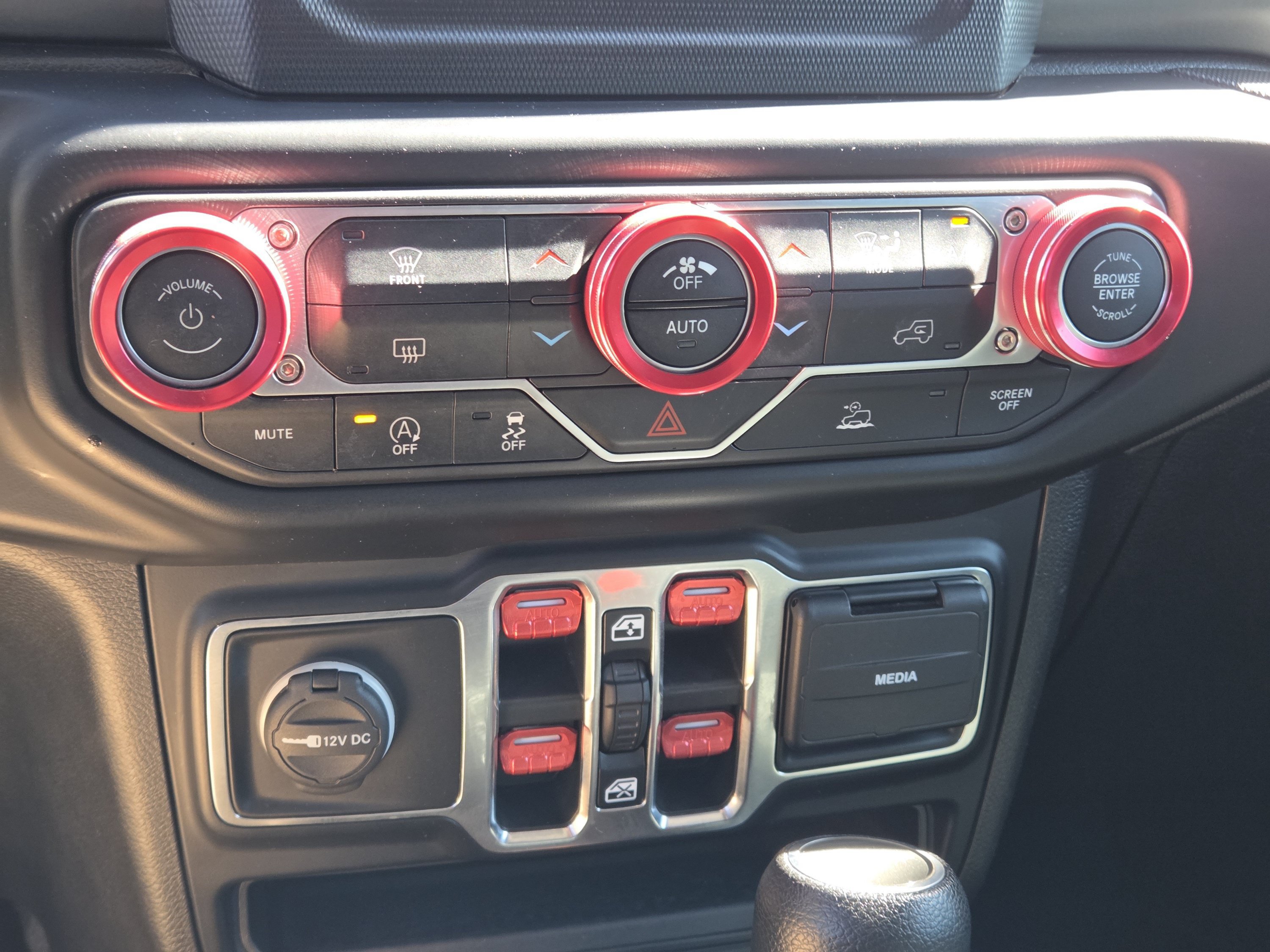 Used 2022 Jeep Gladiator Sport AWD/4WD image 33