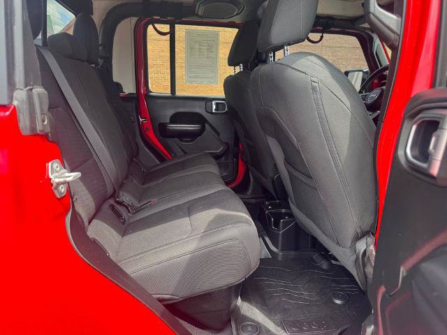 Used 2020 Jeep Gladiator Sport w/ Quick Order Package 24S AWD/4WD image 15