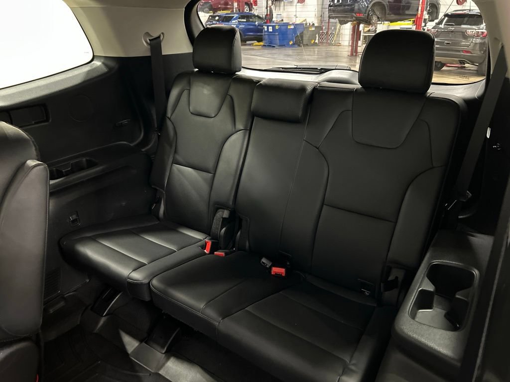 Used 2022 Kia Telluride EX w/ EX Premium Package AWD/4WD image 30