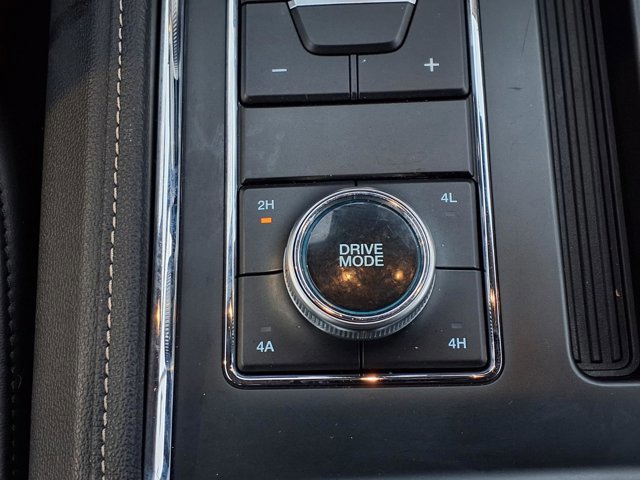 Certified 2023 Ford Expedition XLT image 14