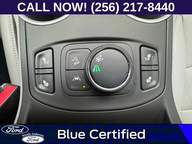 Used 2022 GMC Terrain SLT image 32