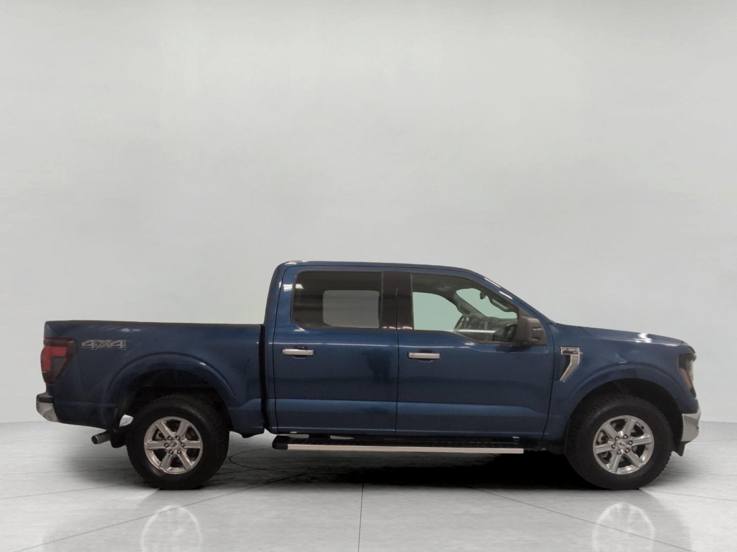 Certified 2024 Ford F150 XLT AWD/4WD image 12