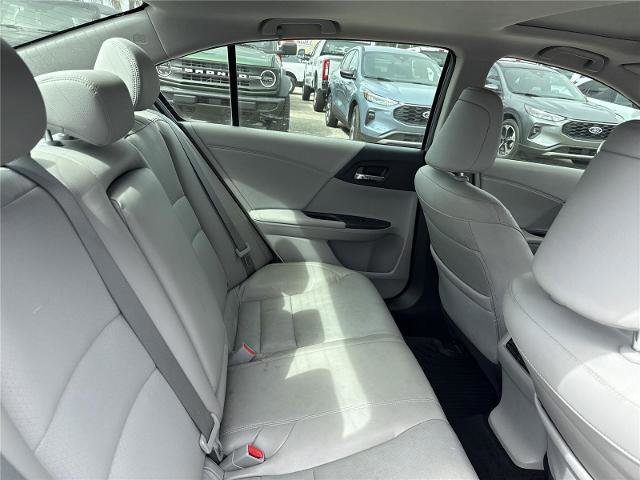 Used 2017 Honda Accord EX-L image 20
