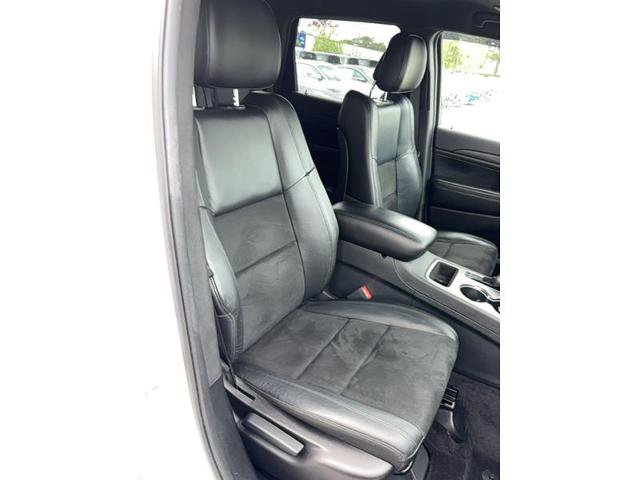 Used 2019 Jeep Grand Cherokee Laredo w/ Laredo X Package AWD/4WD image 7