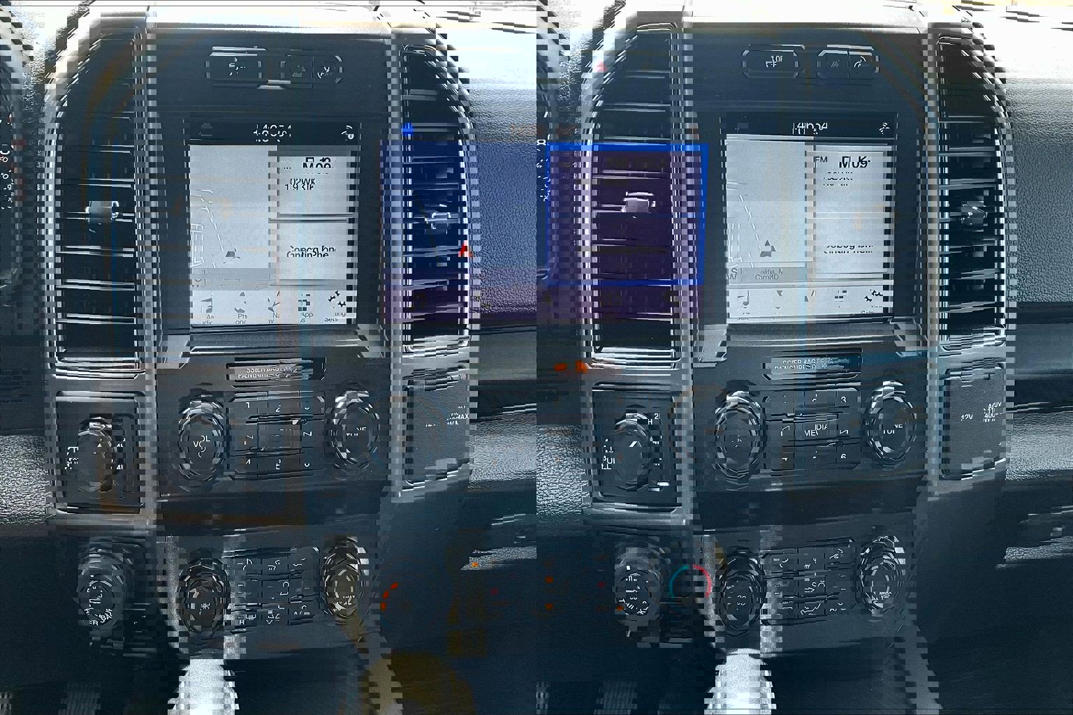 Certified 2019 Ford F150 XLT w/ Equipment Group 302A Luxury image 16