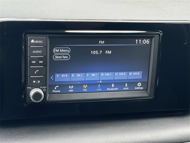 Used 2025 Nissan Kicks S w/ Charging Package image 11