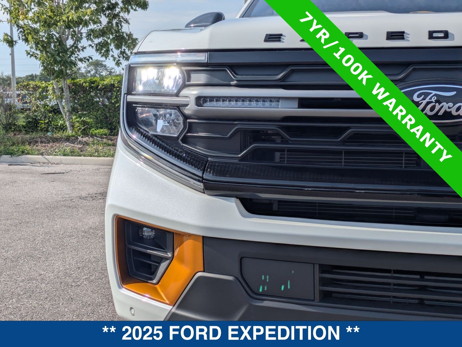 Certified 2025 Ford Expedition Tremor AWD/4WD image 10