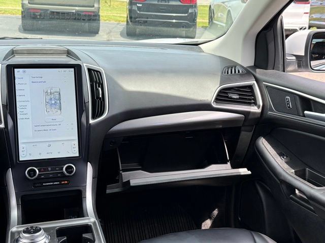 Certified 2024 Ford Edge SEL w/ Convenience Package AWD/4WD image 30