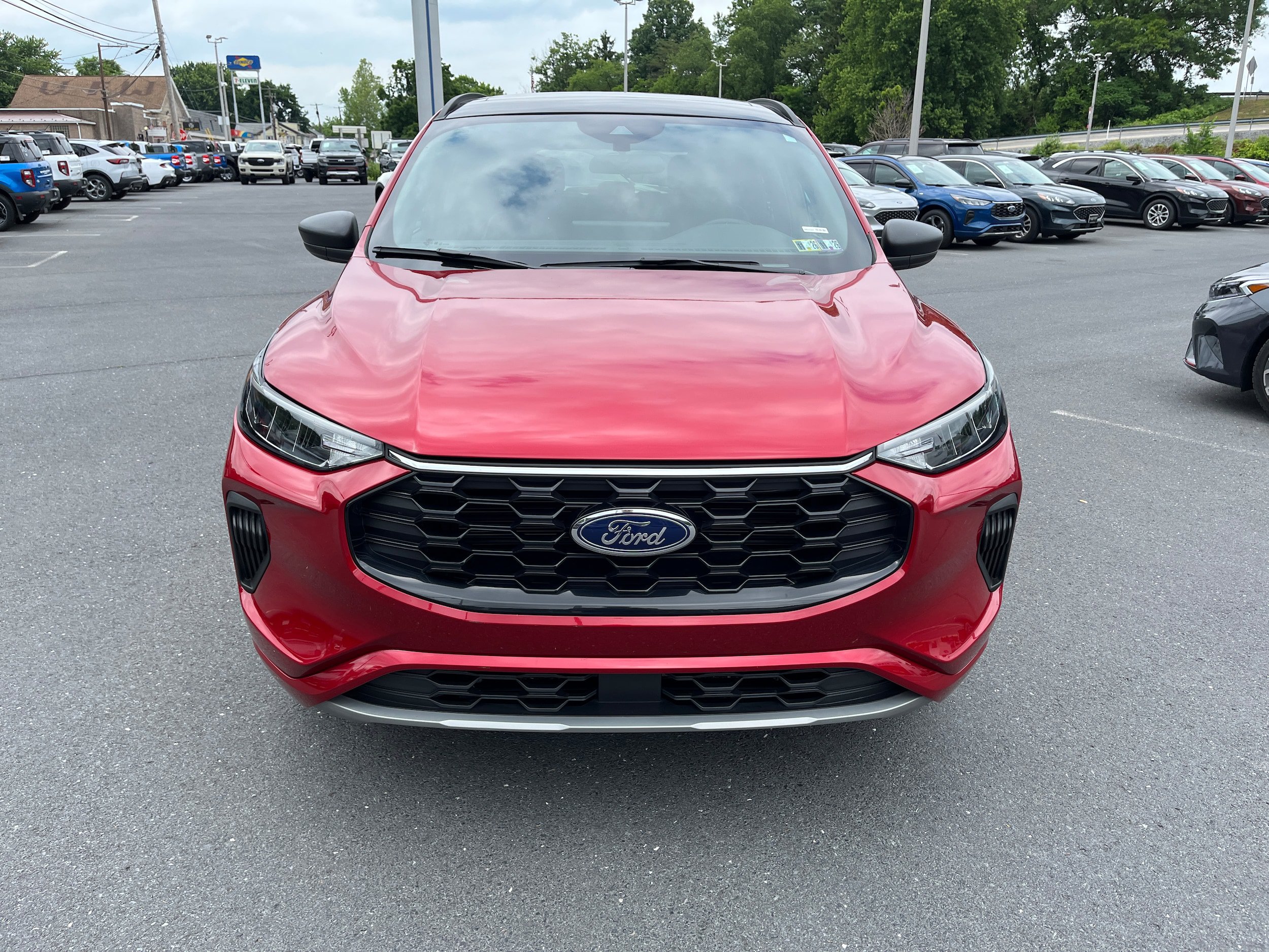 Certified 2023 Ford Escape ST-Line w/ Tech Pack #1 AWD/4WD video 2