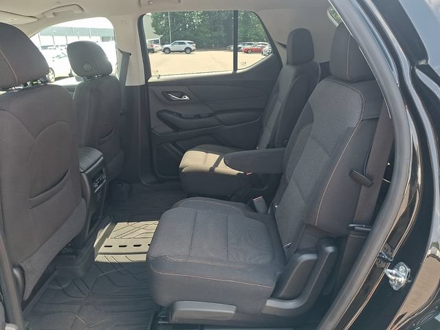 Used 2019 Chevrolet Traverse LT FWD image 10