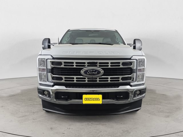 Certified 2024 Ford F250 XLT w/ 360-Degree Camera Package AWD/4WD image 2