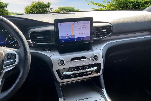 Certified 2023 Ford Explorer XLT w/ Equipment Group 202A image 8