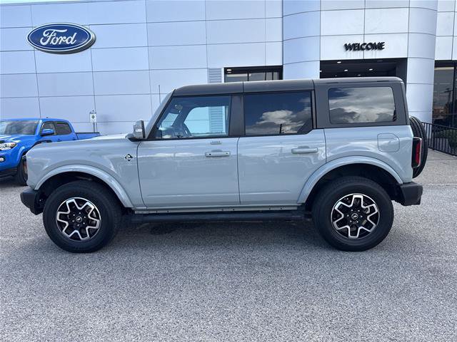 Certified 2022 Ford Bronco Outer Banks AWD/4WD image 2