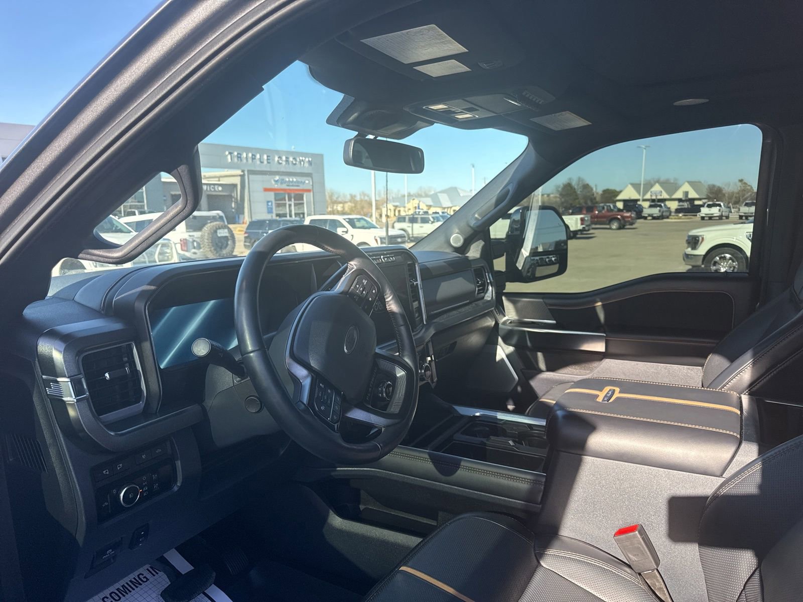 Certified 2024 Ford F350 Platinum image 9