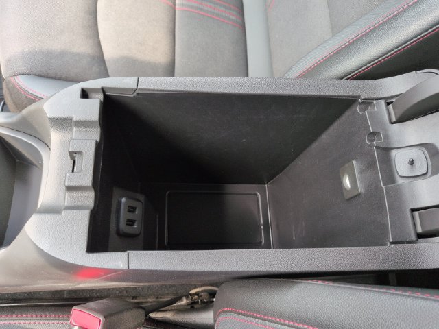 Used 2023 Chevrolet Equinox RS FWD image 46