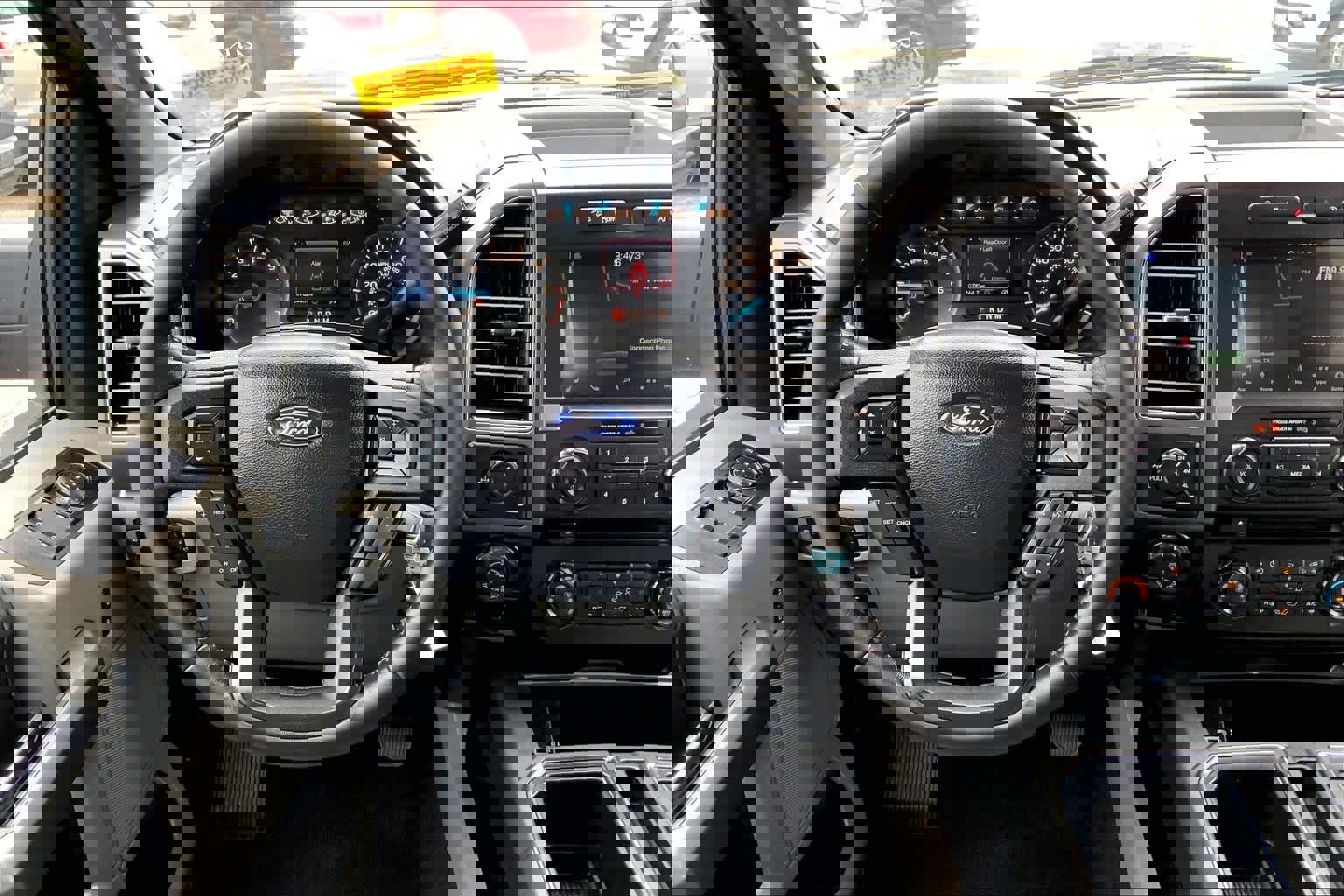 Certified 2018 Ford F150 XLT w/ Equipment Group 302A Luxury AWD/4WD image 8