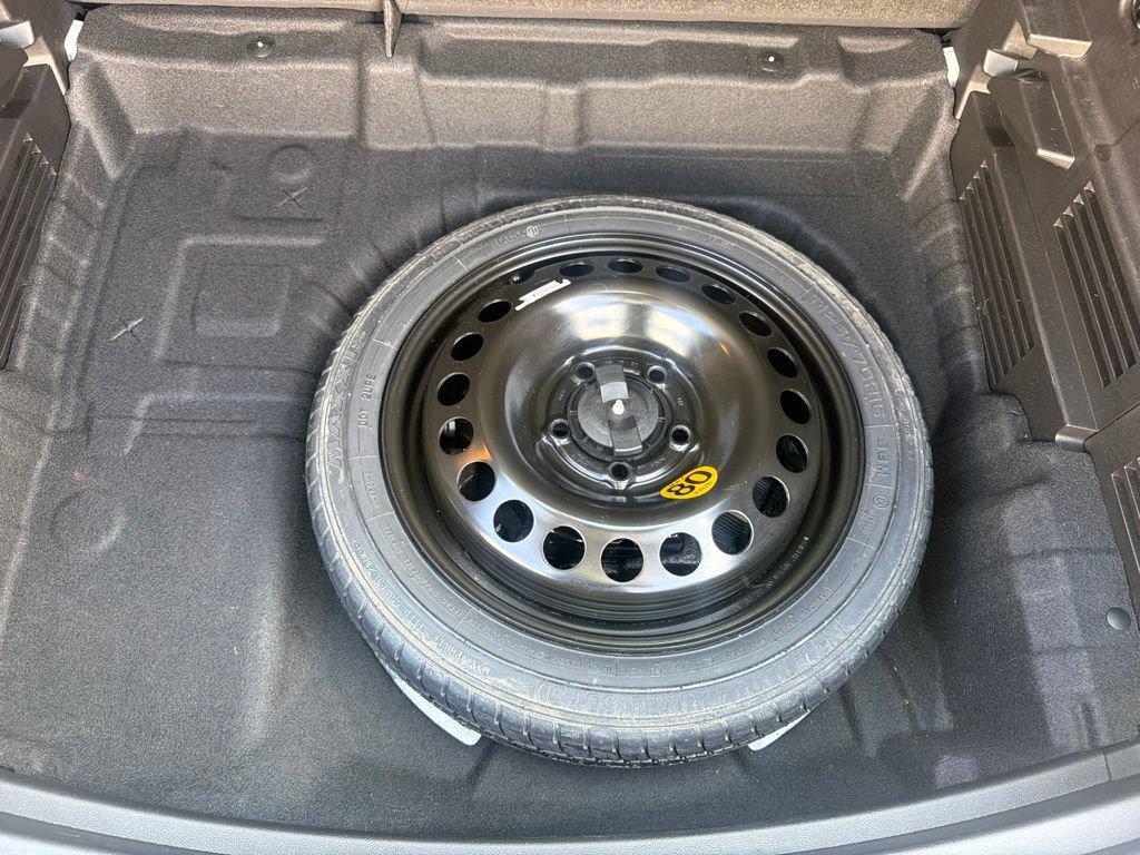 Used 2021 Chevrolet TrailBlazer LS FWD image 49