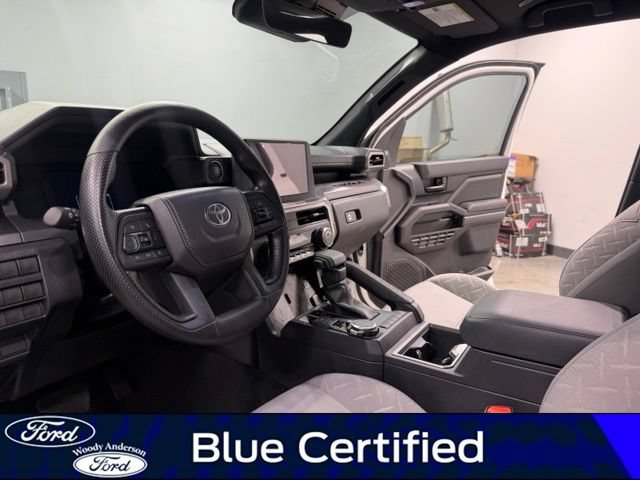 Used 2026 Toyota Tacoma SR5 AWD/4WD image 9