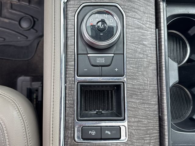 Certified 2019 Ford Expedition Limited w/ Equipment Group 302A RWD image 33