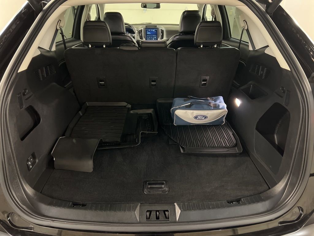 Certified 2024 Ford Edge SEL w/ Convenience Package image 31