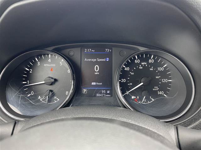 Used 2020 Nissan Rogue SV AWD/4WD image 15