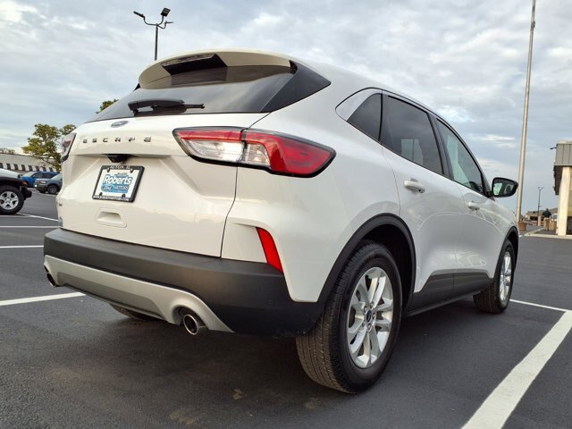 Certified 2022 Ford Escape SE w/ Convenience Package FWD image 32