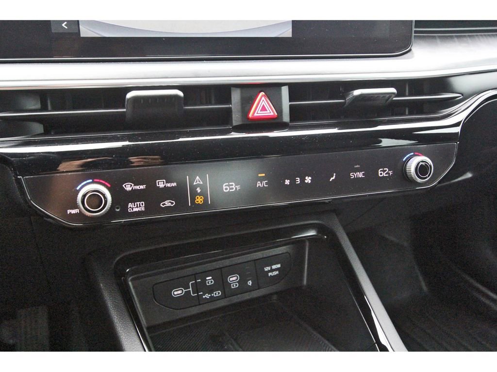 Used 2025 Kia K5 GT-Line w/ GT-Line Premium Package image 23