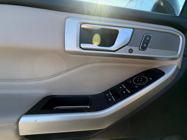 Certified 2023 Ford Explorer XLT w/ Equipment Group 202A image 21