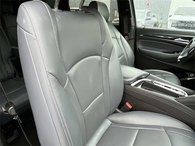 Used 2024 Buick Enclave Premium image 25