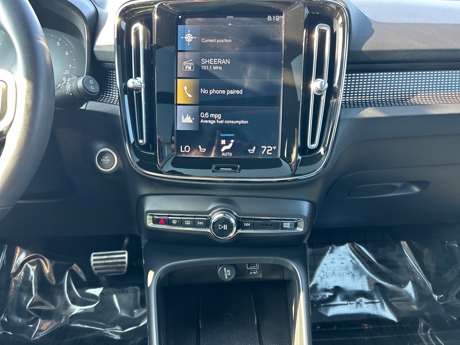 Used 2022 Volvo XC40 T5 R-Design w/ Climate Package AWD/4WD image 29