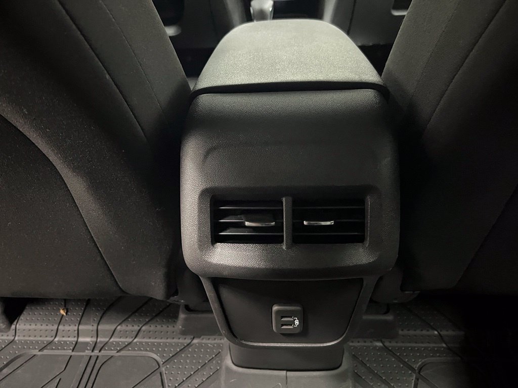 Used 2024 Chevrolet Equinox LT w/ LPO, Floor Liner Package AWD/4WD image 30