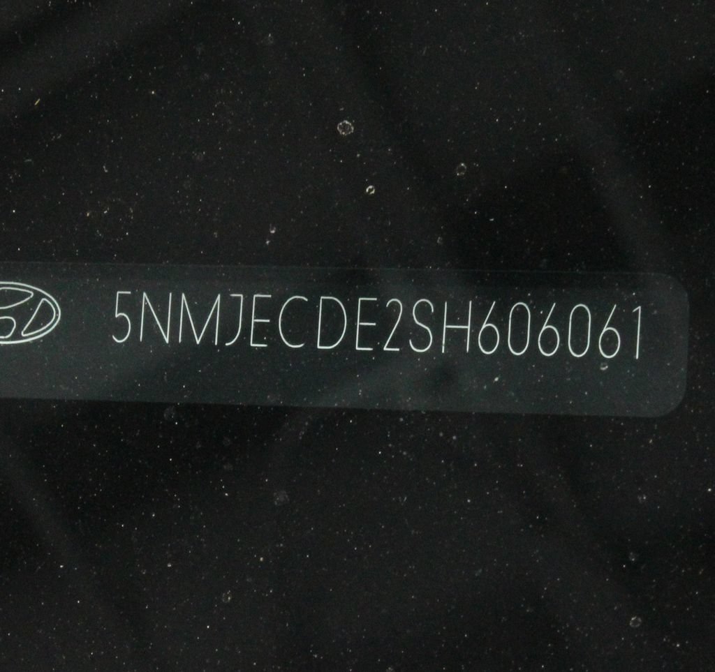 Used 2025 Hyundai Tucson Limited AWD/4WD image 34