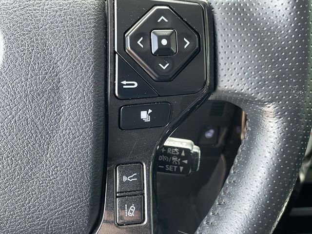 Used 2024 Toyota 4Runner TRD Off-Road Premium w/ Moonroof Package AWD/4WD image 19